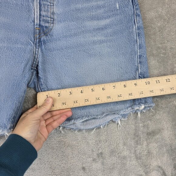 Levis 501 Premium Shorts Womens 27 Blue Denim High Rise Button Fly Distressed - Picture 5 of 13